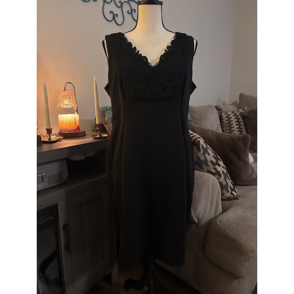 Tommy Hilfiger women's dress size‎ 14 black knee length